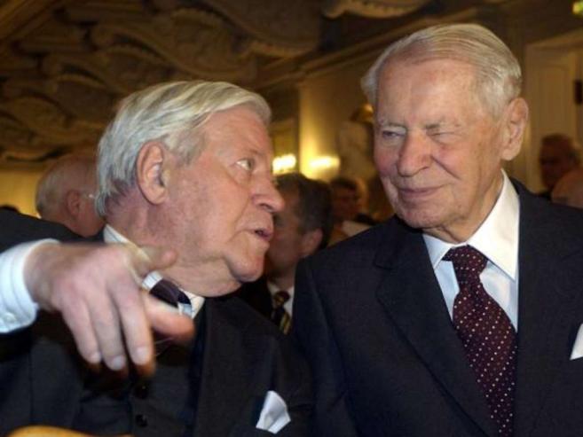 Im Mrz 2003 Otto gemeinsam mit dem frheren Bundeskanzler Helmut Schmid